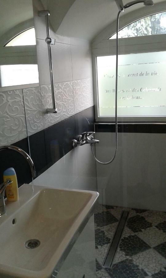 Apartment Sagittarius Kjusztendil Kültér fotó